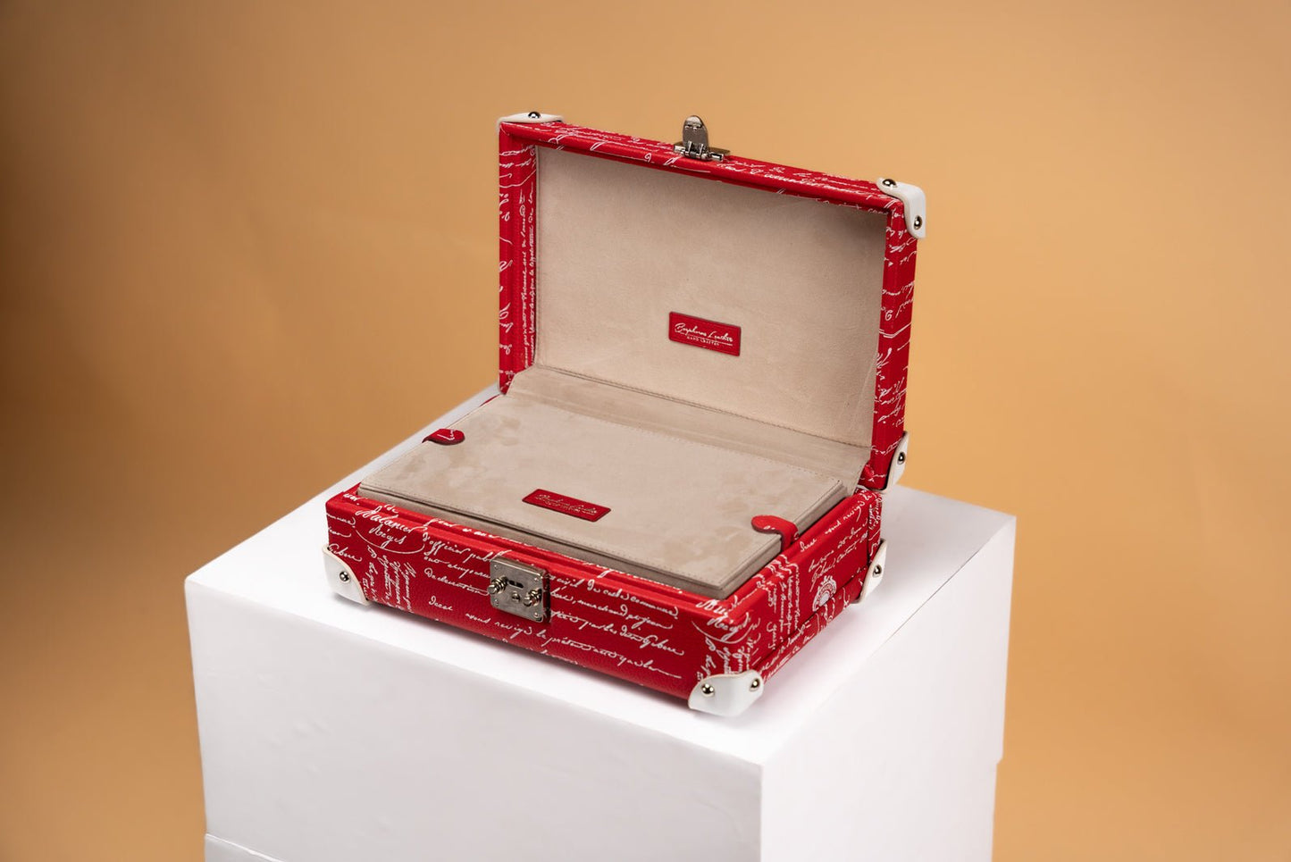 Bosphorus LeatherMaya Watch Case - Togo Parchment Red For 8 Watches
